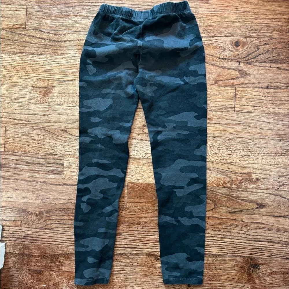 Gap Camouflage Leggings